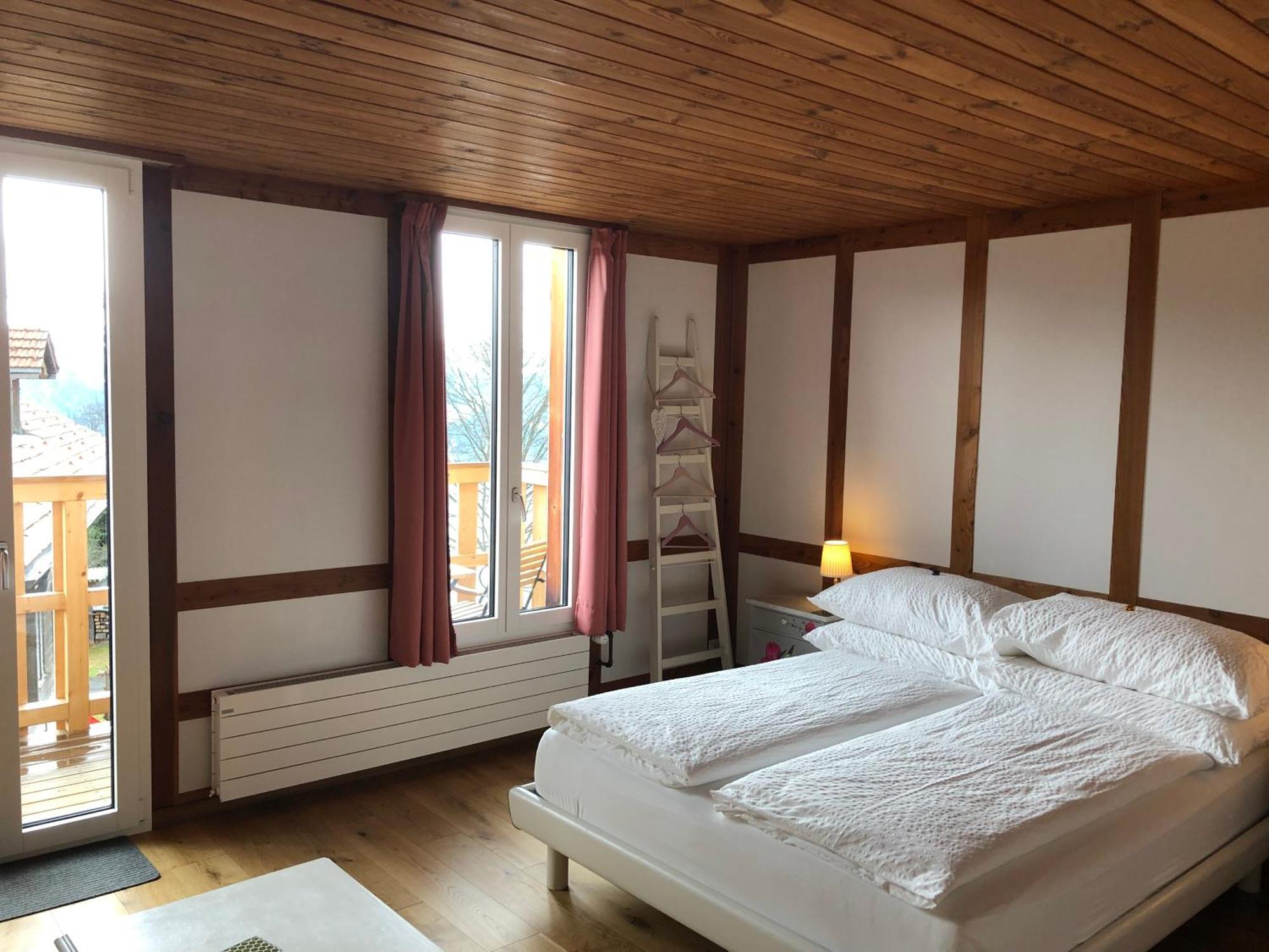 Ula's Holiday Apartments Beatenberg Habitación foto